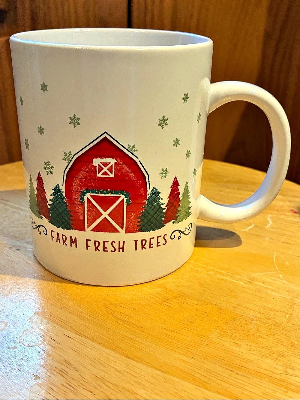 Royal Norfolk Farm Fresh Trees Red Barn Christmas Mug White & Red